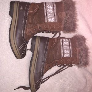 Winter boots